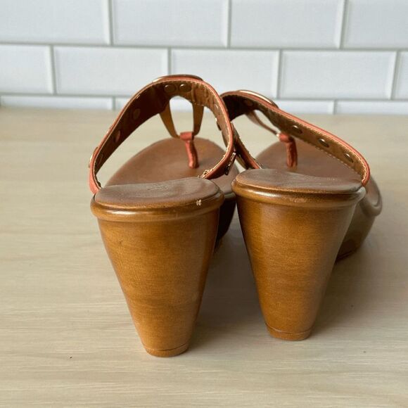 A. Giannetti Coral Leather Wedge Thong Sandals Size 7 - Picture 4 of 8